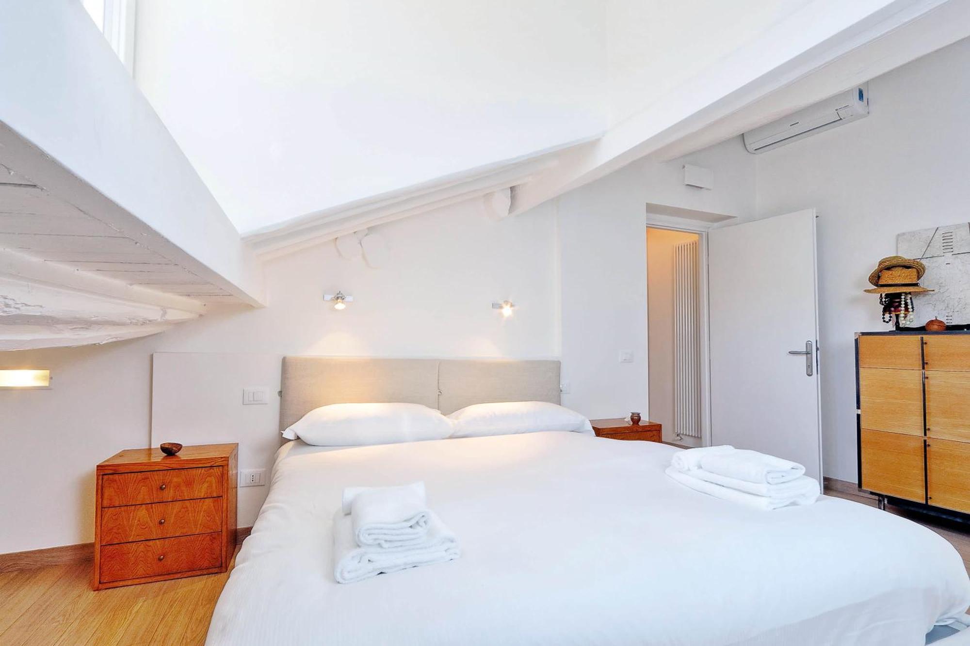 Pantheon Charming Attic | Romeloft Apartment Exterior photo
